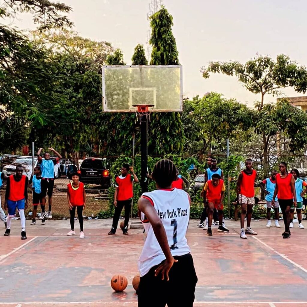 COACH ESTHER